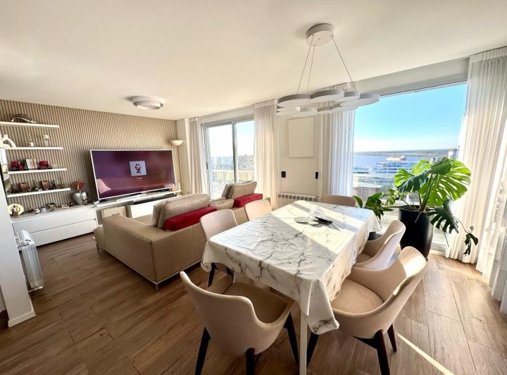 Departamento · 168m² · 5 Ambientes · 1 Cochera