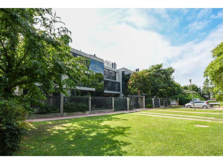 Departamento · 100m² · 5 Ambientes · 1 Cochera