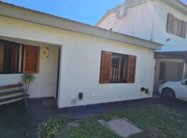 Casa · 129m² · 4 Ambientes