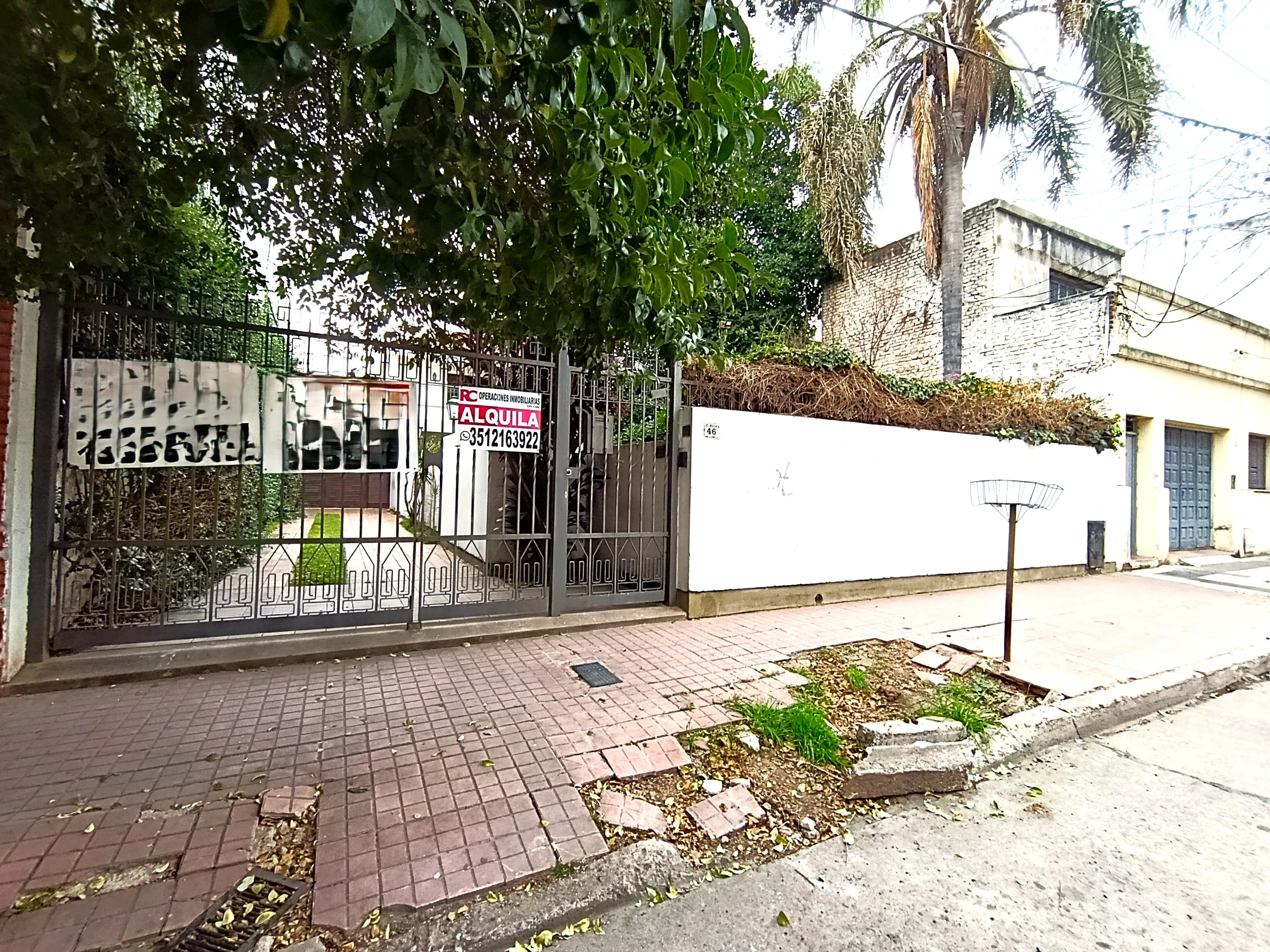 ALBERDI -IDEAL CONSULTORIOS / GERIATRICO / CENTRO EDUCATIVO