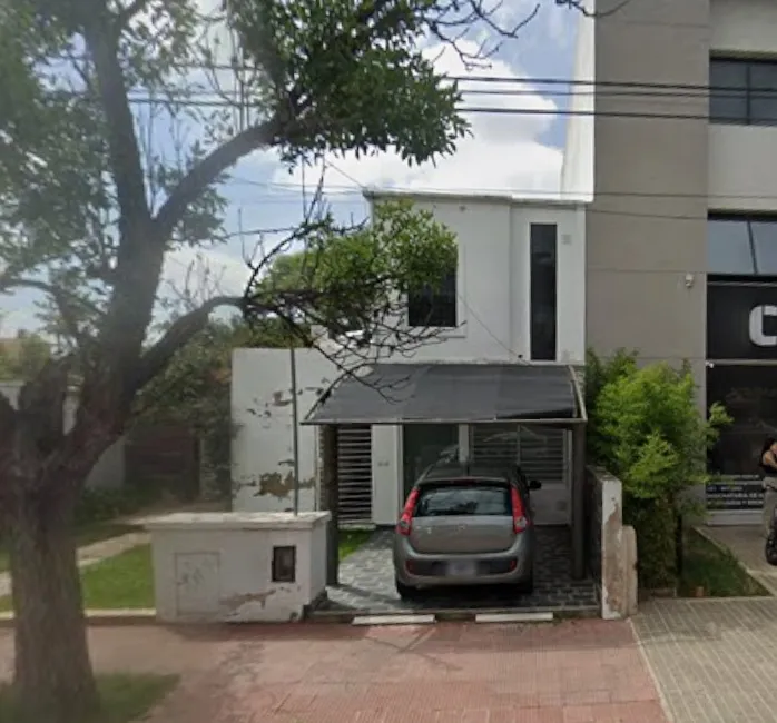 CERRO DEPTO 1 DORMITORIO CON PATIO Y COCHERA A MTRS DE NUÑEZ