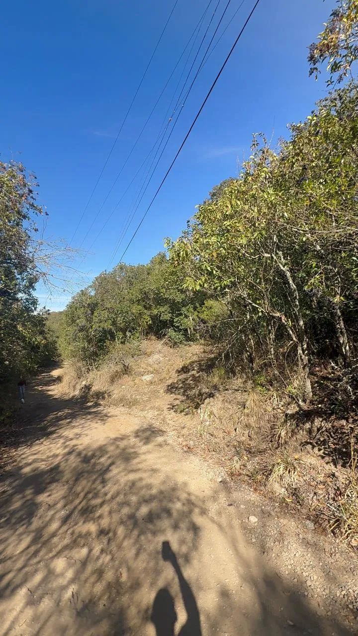 Vendo Terreno en Agua de Oro - 4200 mts - con Escritura