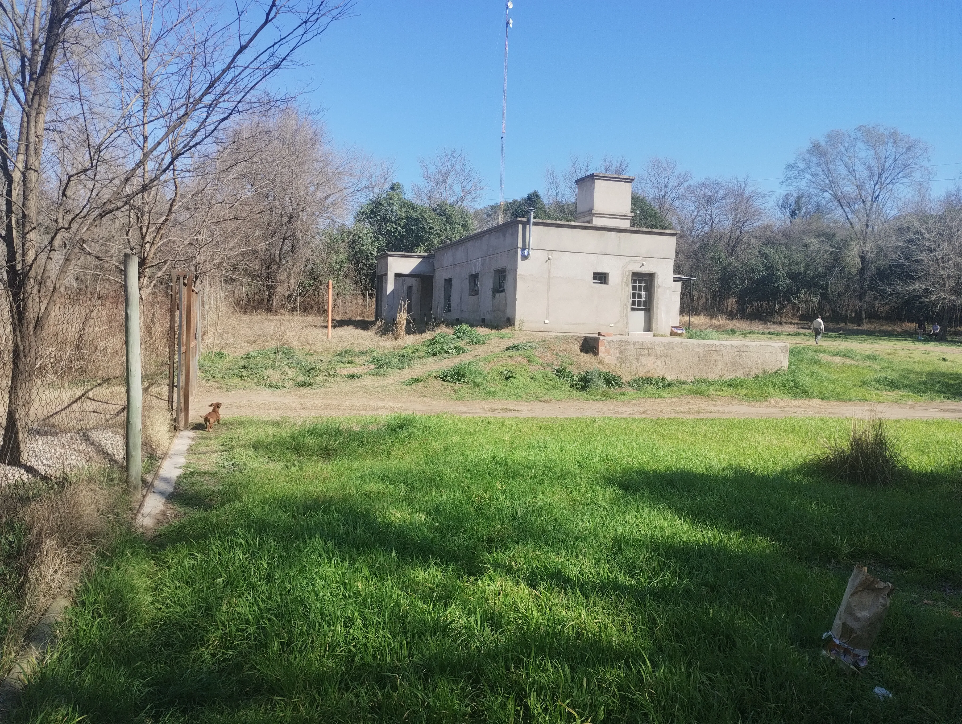 Se vende en chacras de anisácate casa hermosa con lote de 6500 m2!!!