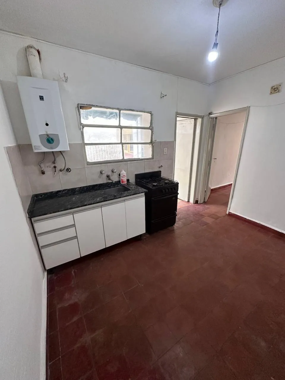 SE ALQUILA DEPARTAMENTO 2 DORMITORIOS B° GUEMES - Planta Baja