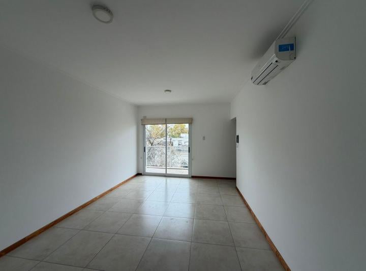 Departamento · 4 Ambientes · 1 Cochera