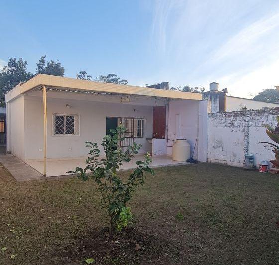 Casa · 85m² · 6 Ambientes · 2 Cocheras