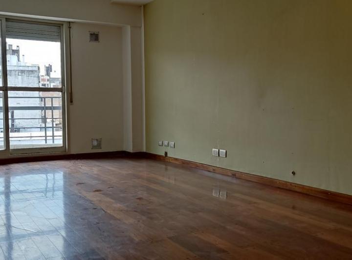 Departamento · 76m² · 5 Ambientes