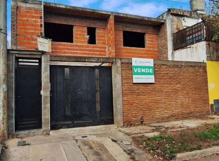 Departamento · 60m² · 4 Ambientes · 1 Cochera