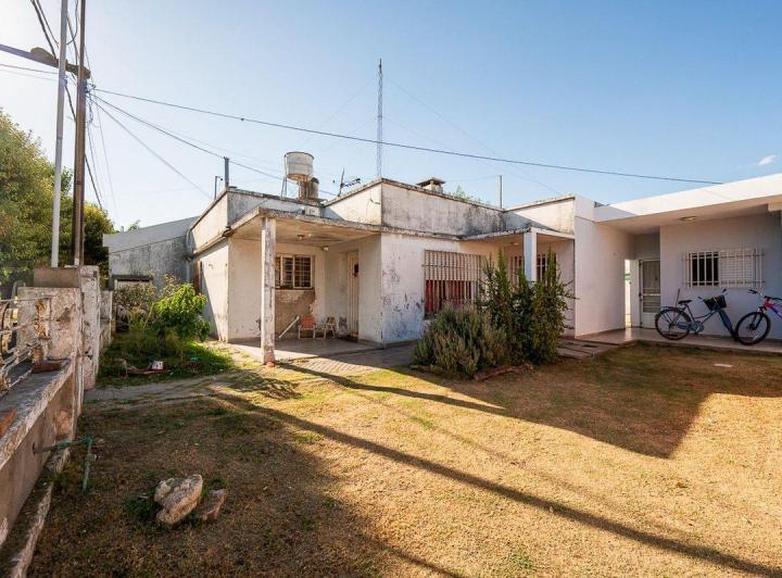 Casa · 163m² · 5 Ambientes · 1 Cochera