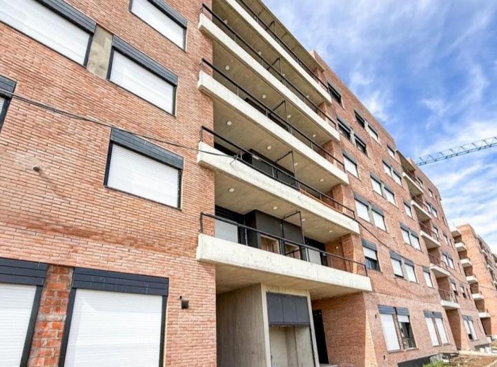 Departamento · 60m² · 3 Ambientes · 1 Cochera