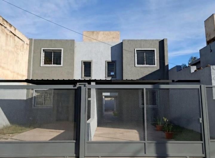 Casa · 125m² · 3 Ambientes · 1 Cochera