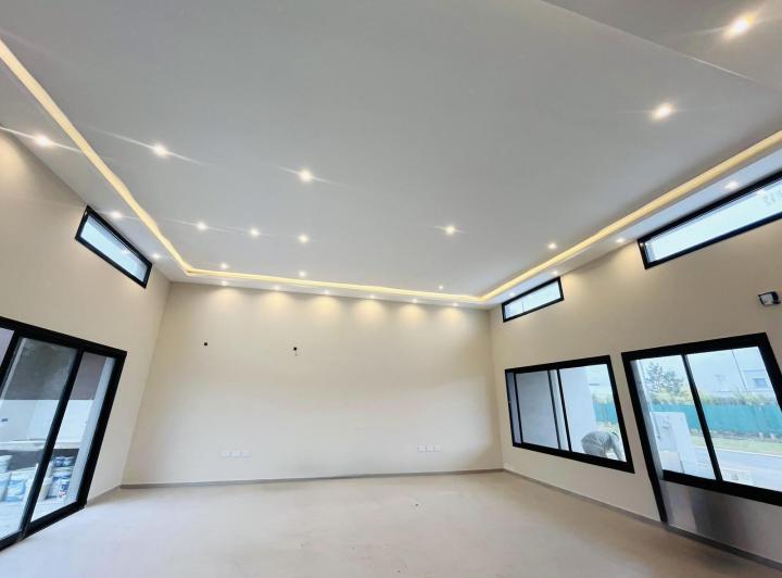 Casa · 160m² · 3 Dormitorios · 2 Cocheras