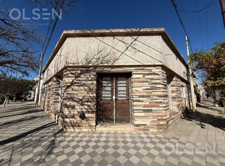 Casa · 233m² · 3 Dormitorios · 1 Cochera