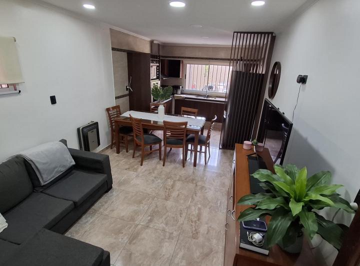 Casa · 110m² · 4 Ambientes · 1 Cochera
