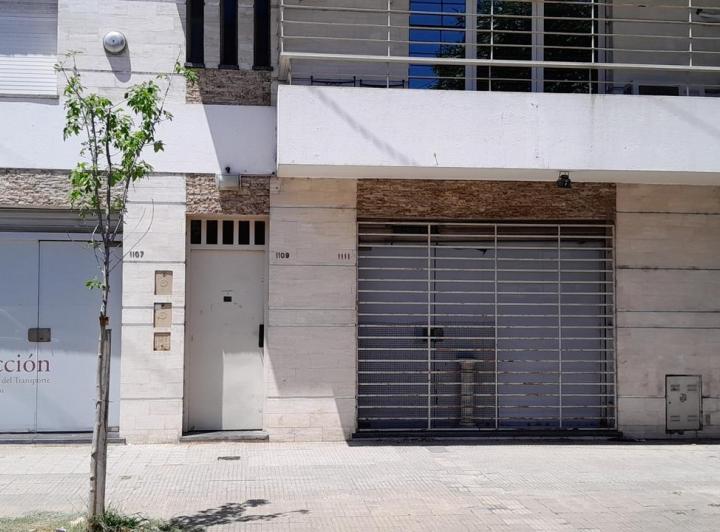 Casa · 150m² · 8 Ambientes