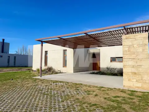 Casa en Venta en Neuquén, Confluencia
