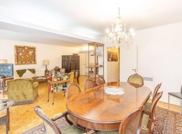 Departamento · 185m² · 5 Ambientes · 1 Cochera