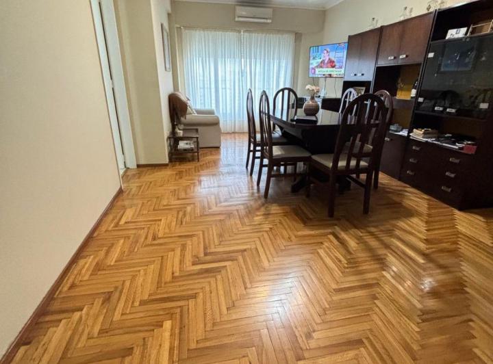 Departamento · 92m² · 6 Ambientes