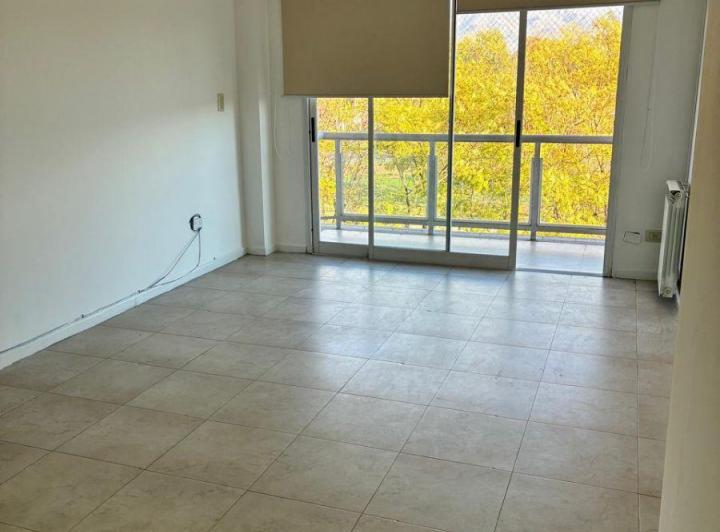 Departamento · 80m² · 3 Ambientes · 1 Cochera