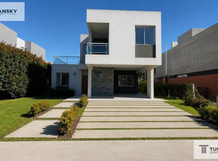 Casa · 230m² · 5 Ambientes