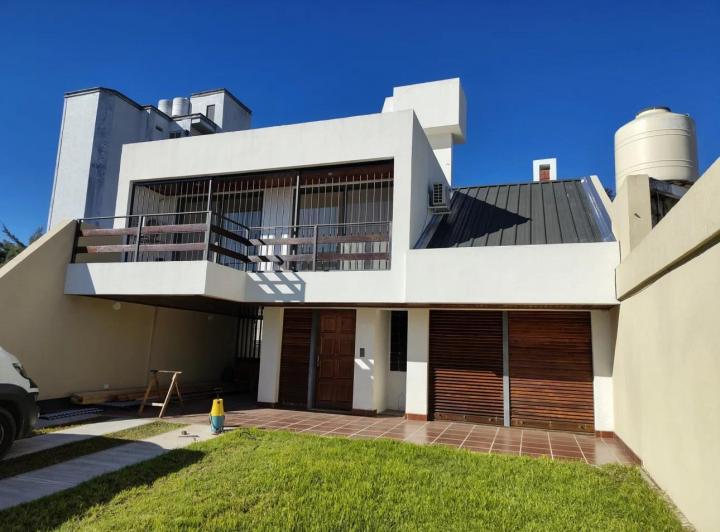 Casa · 150m² · 5 Ambientes · 1 Cochera