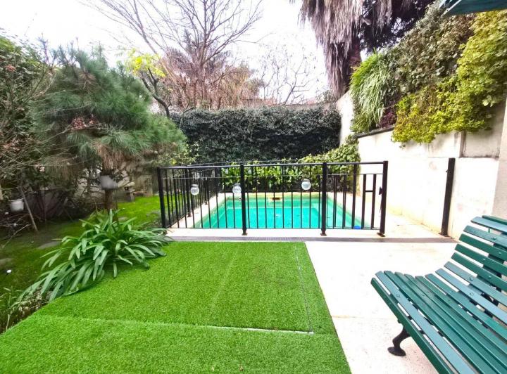 Casa · 362m² · 5 Ambientes · 1 Cochera