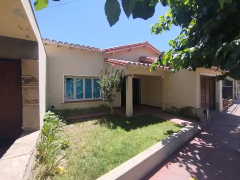 Casa en Venta en Palmira, San Martín
