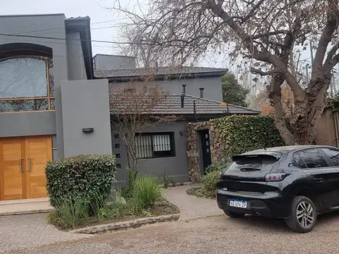 Casa en Venta en Luján de Cuyo, Mendoza