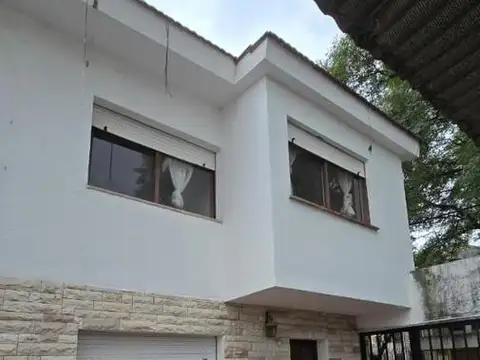 Casa en Alquiler en Alto Alberdi, Cordoba