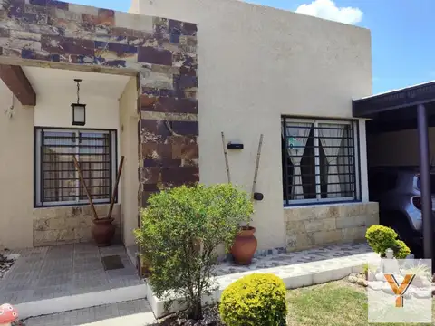 Casa en Venta en La Rioja, Capital