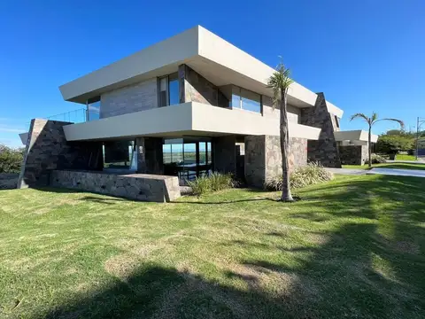 Casa en Venta en La Calera, Colón
