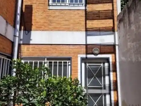 PH en Alquiler en Barrio España y Hospitales, Rosario