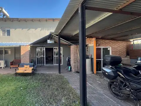 Casa en Venta en Roldan, San Lorenzo