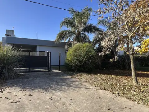 Casa en Venta en Roldan, San Lorenzo