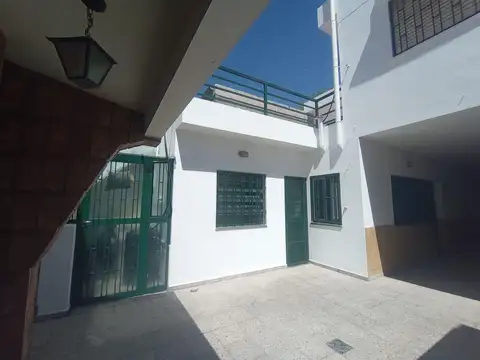 Casa en Venta en Azcuenaga, Rosario