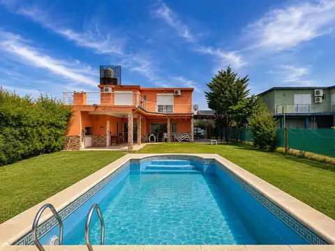 Casa en Venta en Punta Chacra, Roldan