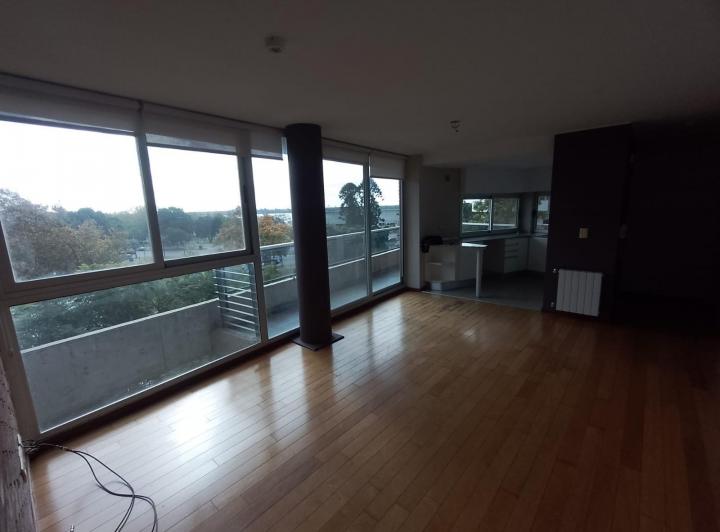 Departamento · 70m² · 4 Ambientes · 1 Cochera