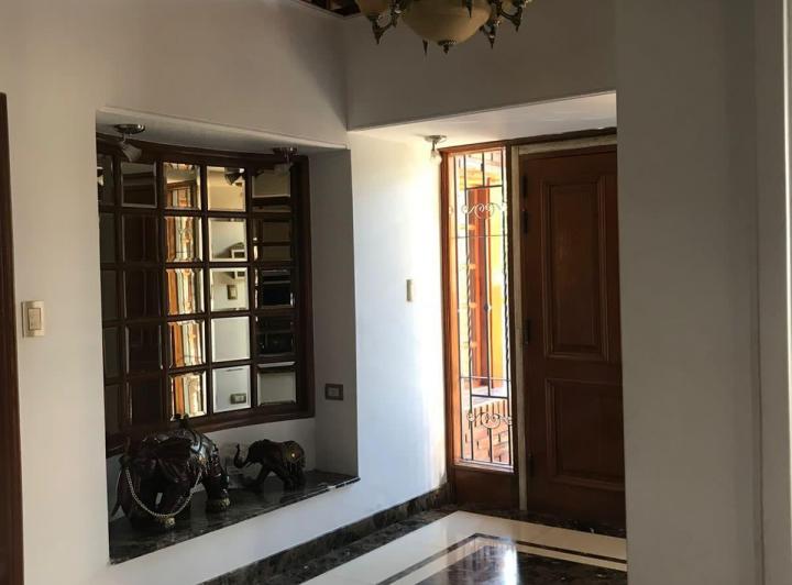 Casa · 599m² · 16 Ambientes · 4 Cocheras