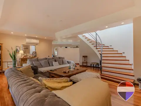 Casa en Venta en City Bell, Partido de La Plata