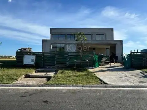 Casa en Venta en Puertos, Countries y Barrios Cerrados en Escobar
