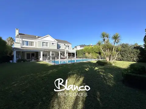Casa en Venta en La Lomada De Pilar, Countries y Barrios Cerrados en Pilar