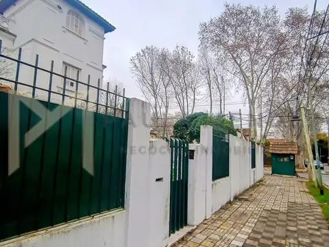 Casa en Venta en Vicente Lopez Vias / Maipu, Vicente Lopez