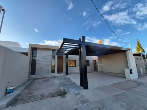 Casa en Venta en Rivadavia, San Juan