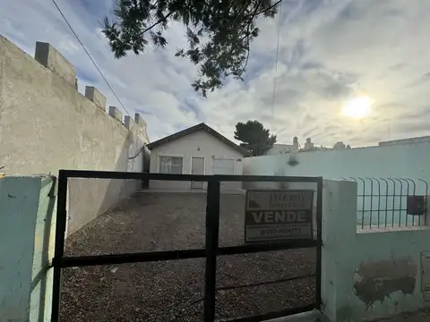 Casa en Venta en Caleta Olivia, Deseado