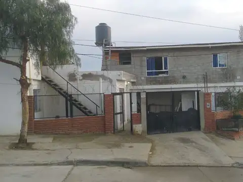 Casa en Venta en Caleta Olivia, Deseado