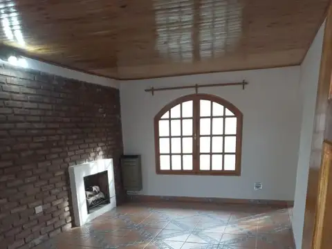 Casa en Venta en Los Antiguos, Lago Buenos Aires