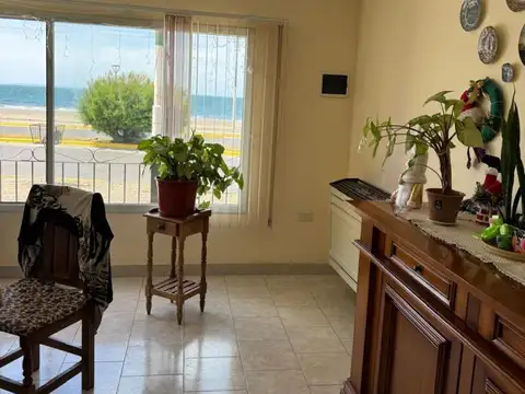 Casa en Venta en Caleta Olivia, Deseado