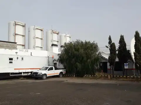 Galpón en Venta en Las Heras, Deseado