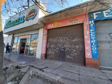 Local en Alquiler en Rafael Calzada, Partido de Almirante Brown
