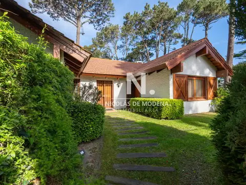 Casa en Alquiler Temporal en La Elia, Loventué